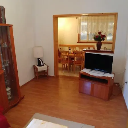 Apartment Nike
